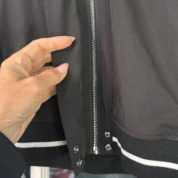 Evereve spring black hooded jacket size XS - Picture 3 of 8